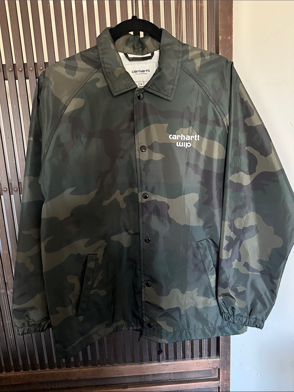Carhartt WIP Men's Camo Windbreaker Jacket - Olive Green